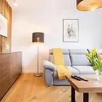 Niedzialkowskiego By Renters