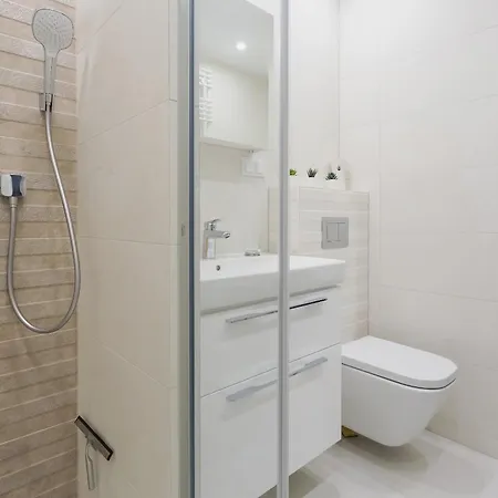 Niedzialkowskiego By Renters * Poznań