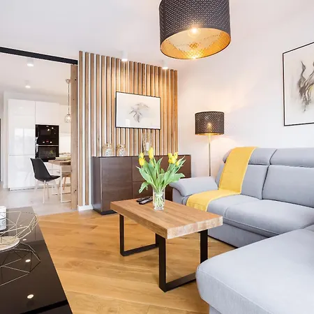 Niedzialkowskiego By Renters شقة بوزنان