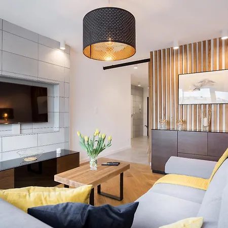 Niedzialkowskiego By Renters Διαμέρισμα *