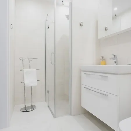 Niedzialkowskiego By Renters Appartement Poznań