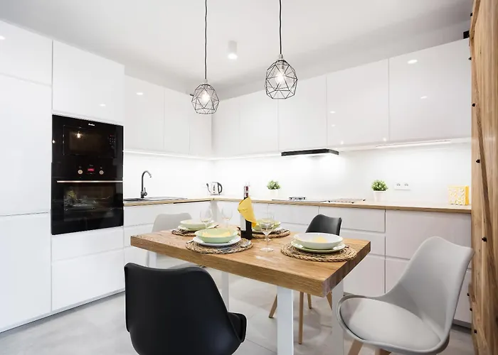 Niedzialkowskiego By Renters